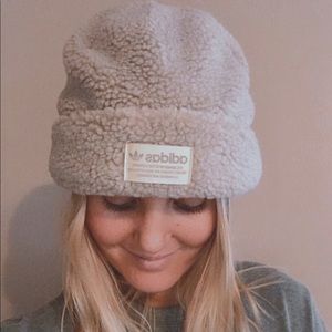 Adidas winter hat